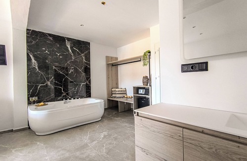 Troulos House | Giabeos