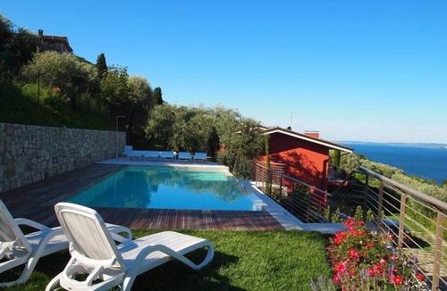 Frader Apartment | Gianni corner apartment with 2 bedrooms and lake view