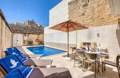 Xewkija Villa | Gianni - Xewkija Holiday Home