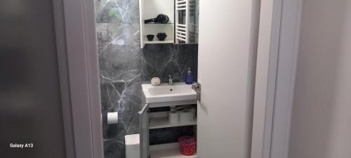 Daratsos Apartment | GIANNIS