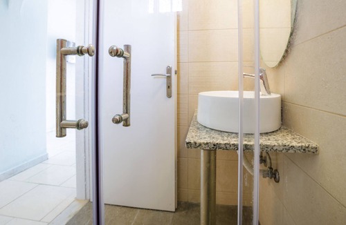 Katastari Apartment | Giannis Pool Studios 1, Alykes, Zakynthos, Greece