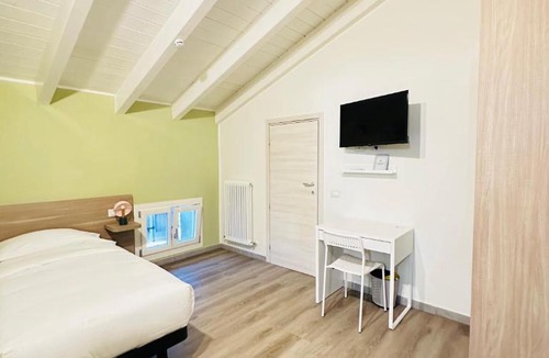 Saliceta San Giuliano Apartment | Giardini B&B