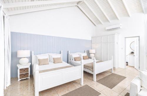 Gibbs Bay Apartment | Gibbs Cottages