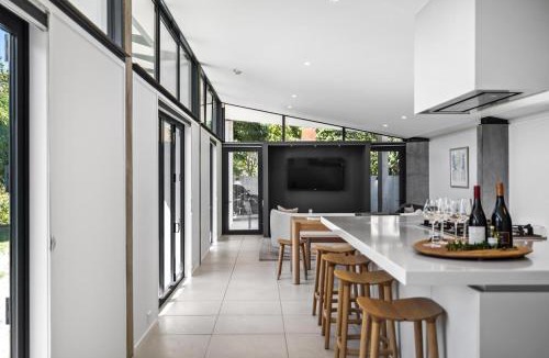 Gibbston Villa | Gibbston Valley Residence by Sotheby's Luxury Rental Homes