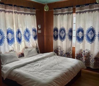Nishat-Shalimar House | Giggle