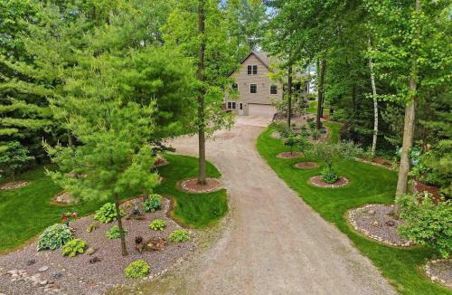 Beaver House | Gilas Lakehouse