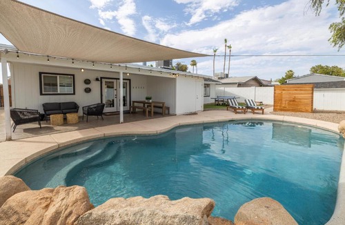 Gilbert House | Gilbert East Laurel