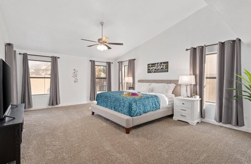 Gilbert House | Gilbert Retreat - Sleeps 14 - Heated Pool!