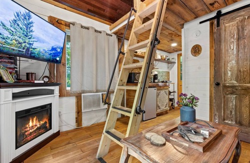 Foxfire Estates Cabin | Gilded Hideaway | Romantic Tiny Cabin in the Woods