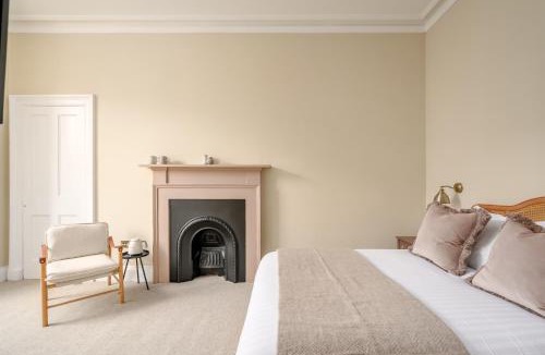 Tollcross House | Gilmore Townhouse