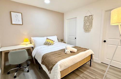 Van Nuys Apartment | GilmoreOne