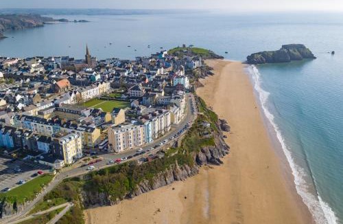 Tenby Hotel | Giltar Hotel