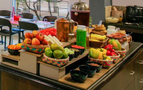 Peelamedu Hotel | Ginger Coimbatore Airport , Avinashi Road