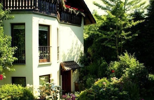 Leubnitz-Neuostra Apartment | Ginkgo holiday flat in Dresden