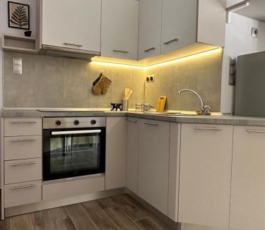Serres Apartment | Giovanni's