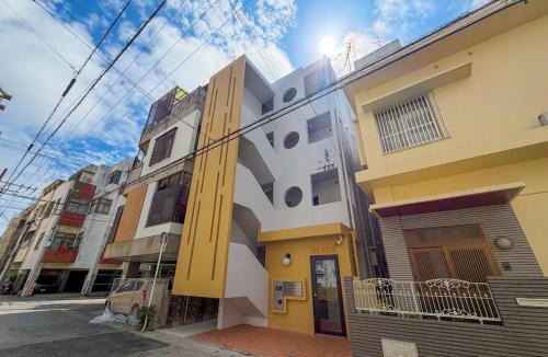 Maejima Apartment | Girasol 301
