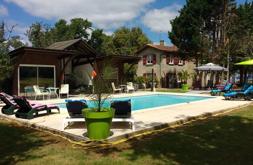 Aire-sur-l'Adour Cottage | girls cottages Castera THE TIVOLI