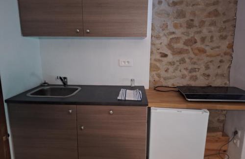 Saint-Priest-en-Murat Apartment | gite Chèvre