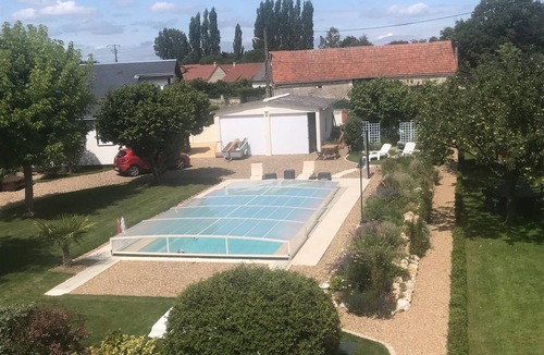 Courcelles-de-Touraine Ski Chalet | Gîte Chalet "Belle-Etoile" Touraine Anjou (with swimming pool 10x4)