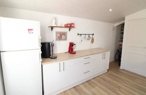 Champagnac Cottage | Gite Champagnac, 3 bedrooms, 6 persons
