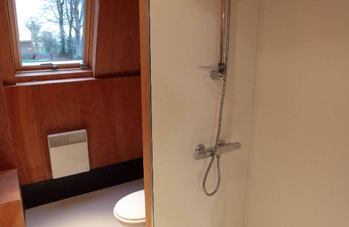 Saint-Sever-Calvados Hotel | GITE D'OBSERVATION (4/6 pers) - Stopover in the forest