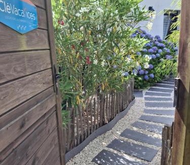 Plougoumelen House | GITE DE PEN VRAZ