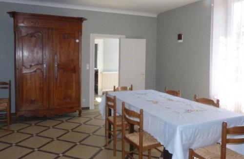 Saint-Jean-de-Thouars Apartment | Gite de Saint Jean - Near Saumur