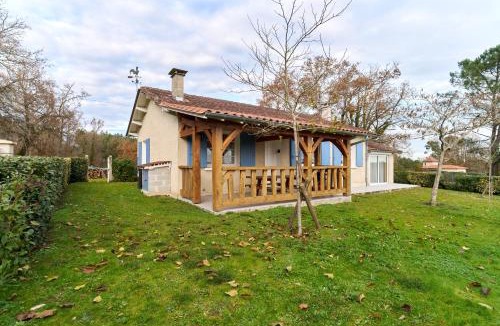 Echourgnac House | Gite Des 3 Étangs