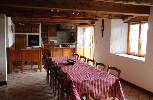 Fournets-Luisans Apartment | GITE DES FUVES