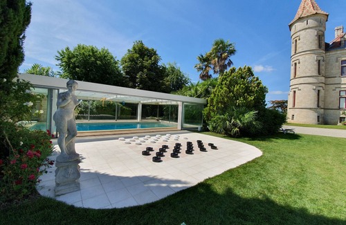 Leyritz-Moncassin Cottage | GITE DU CHATEAU, burgundy area, spas, wine route.