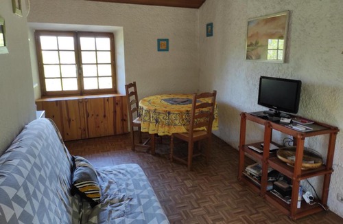 Crestet Apartment | Gite du Mazet