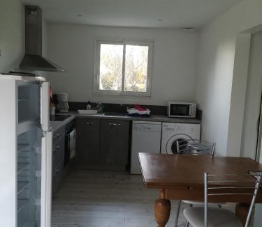 Illats House | gite