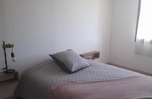 Saint-Nicolas-de-la-Grave Apartment | Gite