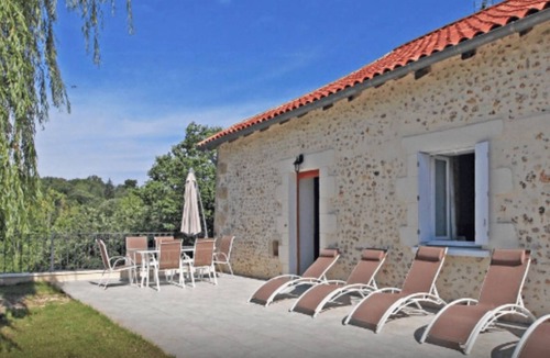 Notre-Dame-de-Sanilhac House | GITE HIBISCUS