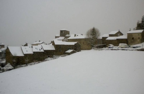 Castelnau-Pegayrols House | Gite in the small medieval village of Castelnau Pégayrols 3 stars, 3 stars