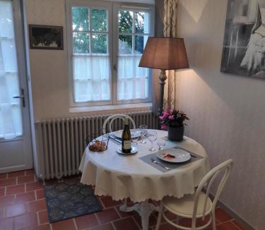 Lussault-sur-Loire Apartment | Gite le Cot