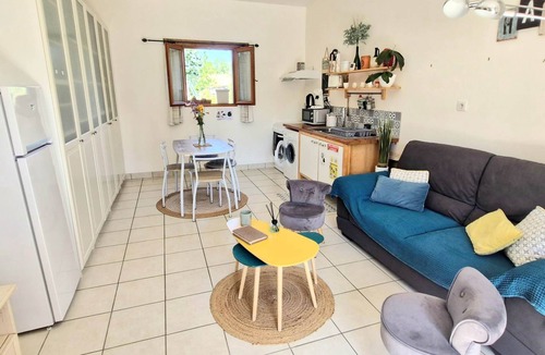 Maurens House | Gîte Le Pressoir, cozy and independent in a large park
