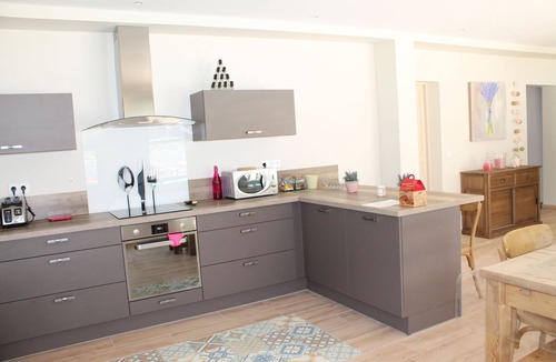 Mornas House | Gite Le Grand Angle