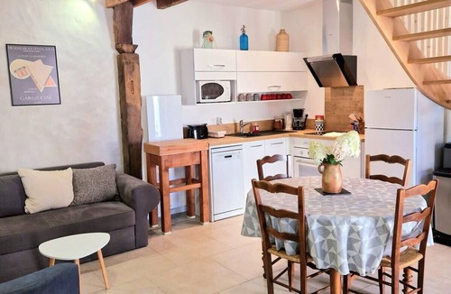 Gargilesse-Dampierre House | Gîte Léon -In the heart of the village