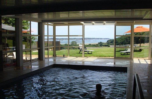Ploubazlanec House | GITE LES AQUARELLES 1 BLEU - sea view heated indoor pool all year round