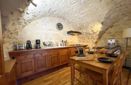 La Garde-Adhemar Apartment | Gîte Les Voûtes - A haven of peace in a jewel of Provence