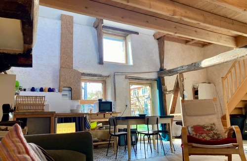 La Gacilly House | Gite modulable "Chez Yvette", 65m2 au calme à 800 mètres du centre ville
