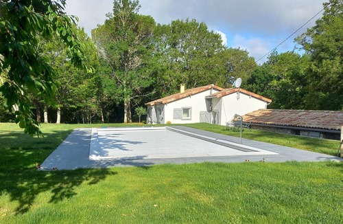 Montaigu-de-Quercy Cottage | GITE RURAL AVEC PISCINE CHAUFFEE Randonnées Vtt Tourisme MONTAIGU DE QUERCY