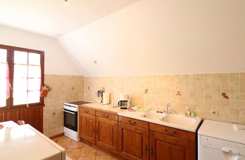 Saint-Etienne-de-Chomeil Cottage | Gite Saint-Étienne-de-Chomeil, 4 bedrooms, 6 persons