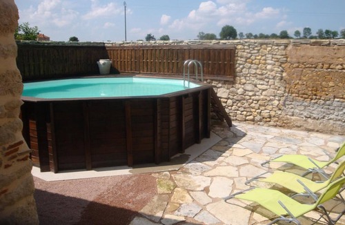 Saint-Priest-d'Andelot Cottage | Gite Saint-Priest-d'Andelot, 3 bedrooms, 6 persons