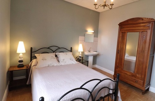 Saint-Cernin Cottage | Gite Saint-Cernin, 4 bedrooms, 6 persons