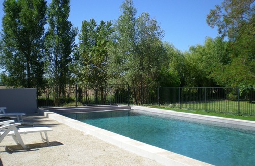 Arles Cottage | Gîte with shared pool in CAMARGUE