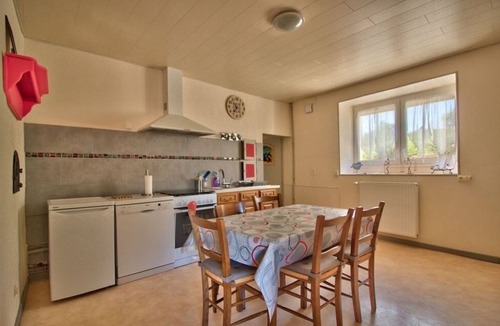 Molain House | Gite with spa, large 12-bed winter/summer house