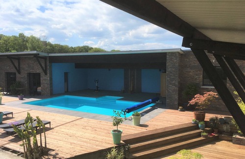 Dampierre Cottage | GÎTES 23M2 with terrace, heated pool, SPA and sauna