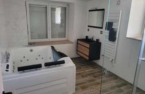 Echenoz-le-Sec Apartment | Gites les Gambes